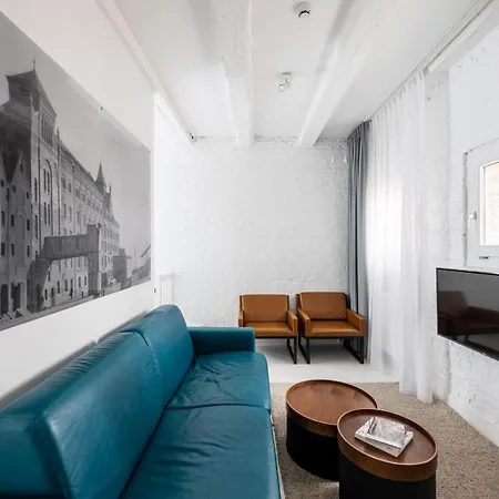 Yays Salthouse Canal By Numa Amsterdam