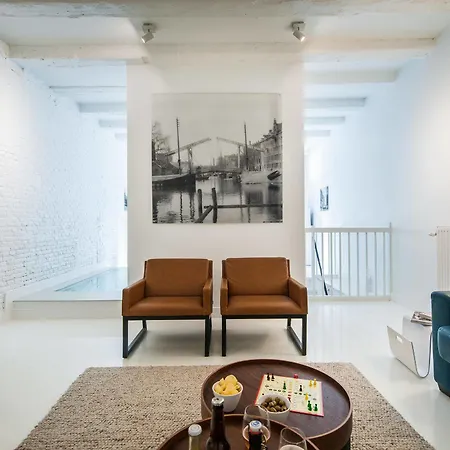 Yays Salthouse Canal By Numa Amsterdam