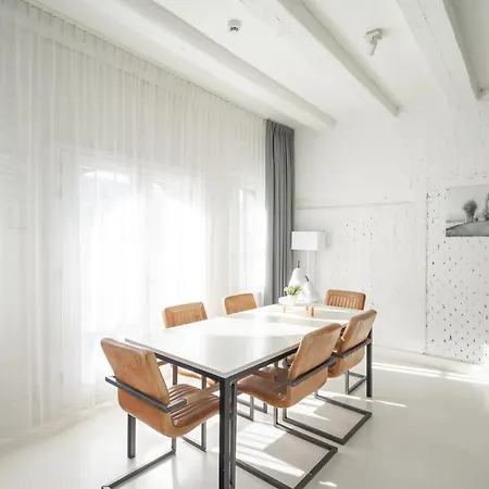 Yays Salthouse Canal By Numa Aparthotel