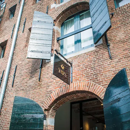 Yays Salthouse Canal By Numa 4*