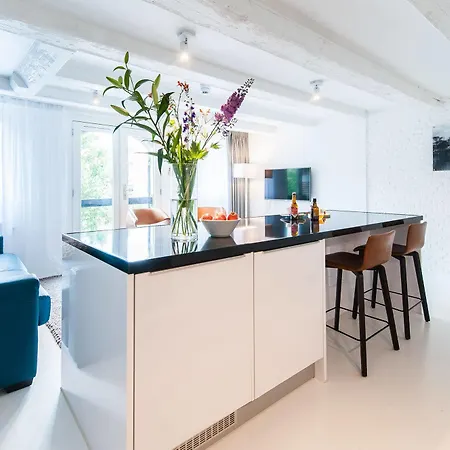 Apartahotel Yays Salthouse Canal By Numa 4*