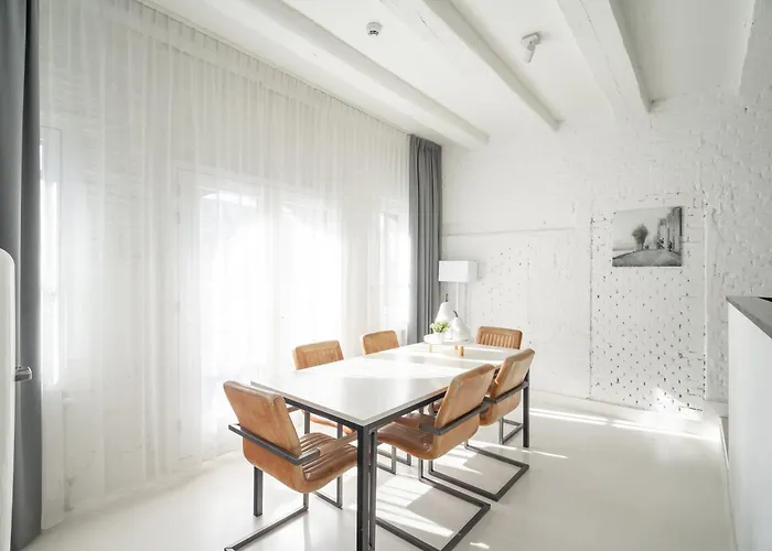 Yays Salthouse Canal By Numa Aparthotel