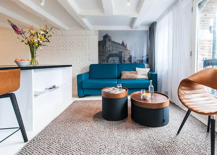 Yays Salthouse Canal By Numa