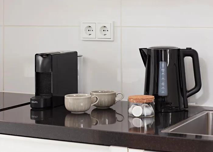 Apartahotel Yays Salthouse Canal By Numa