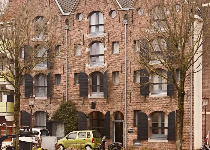 Yays Salthouse Canal By Numa