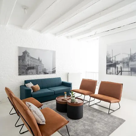 Yays Salthouse Canal By Numa