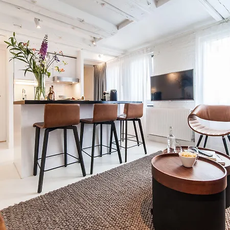 Yays Salthouse Canal By Numa