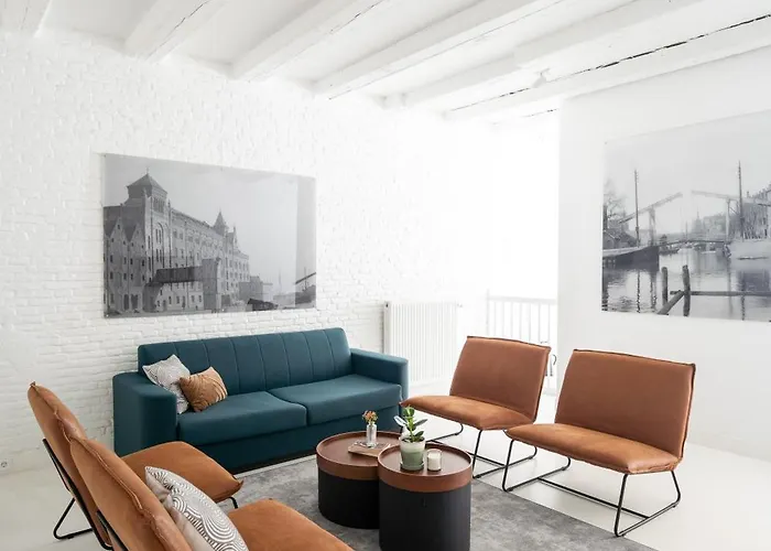 Yays Salthouse Canal By Numa