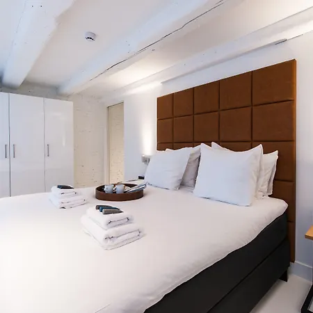 Yays Salthouse Canal By Numa